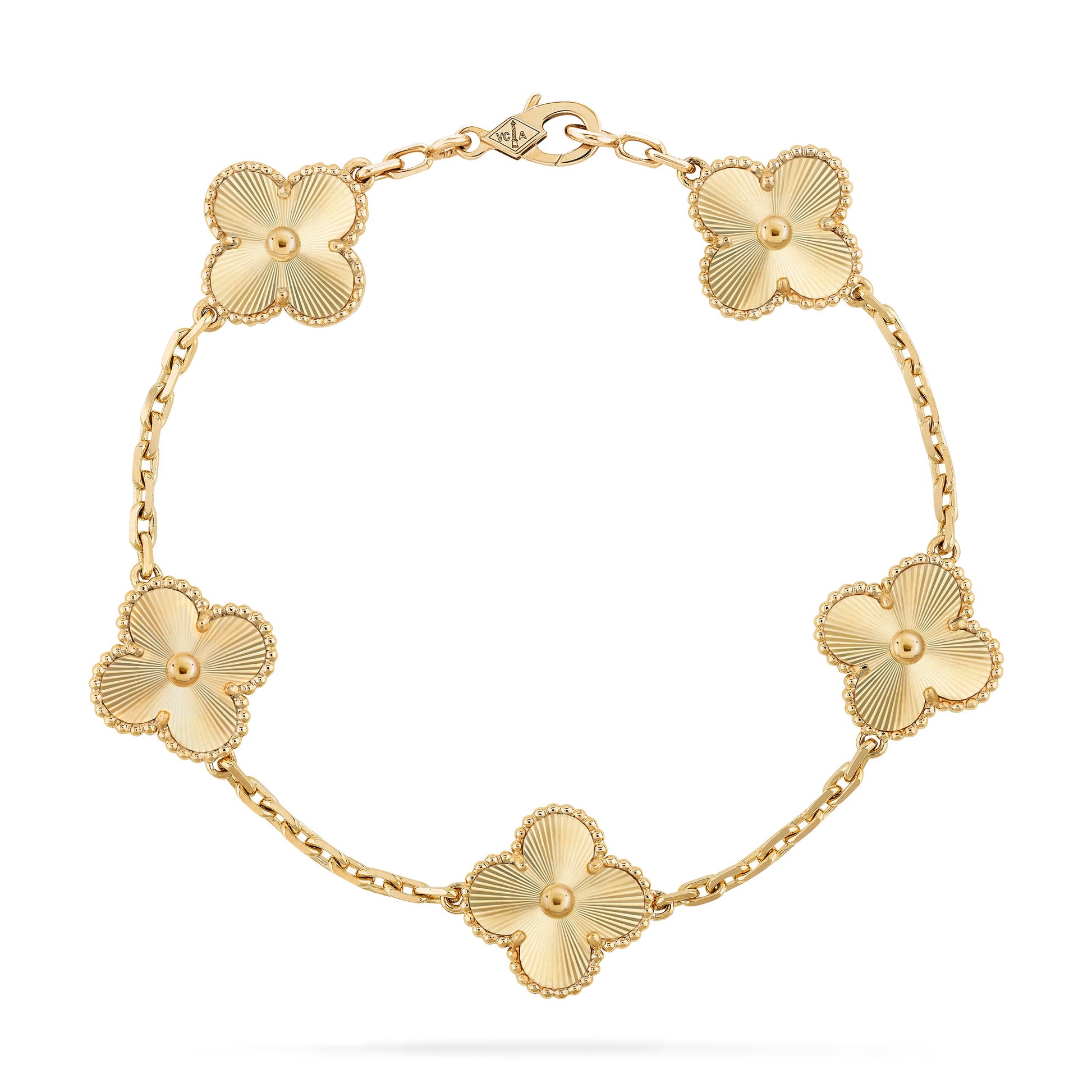 Girly pink clover bracelet in gold-plated high-shine style