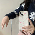 Aesthetic flower pattern phone case for stylish users