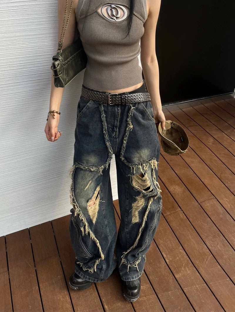 Y2K oversized cargo jeans for women, high-waisted Harajuku-inspired streetwear pants with distressed details and vintage hip-hop grunge aesthetics