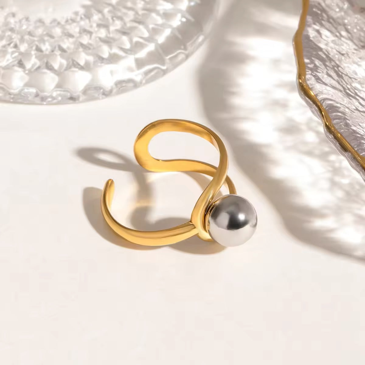 Modern waterproof gold ball ring for everyday wear