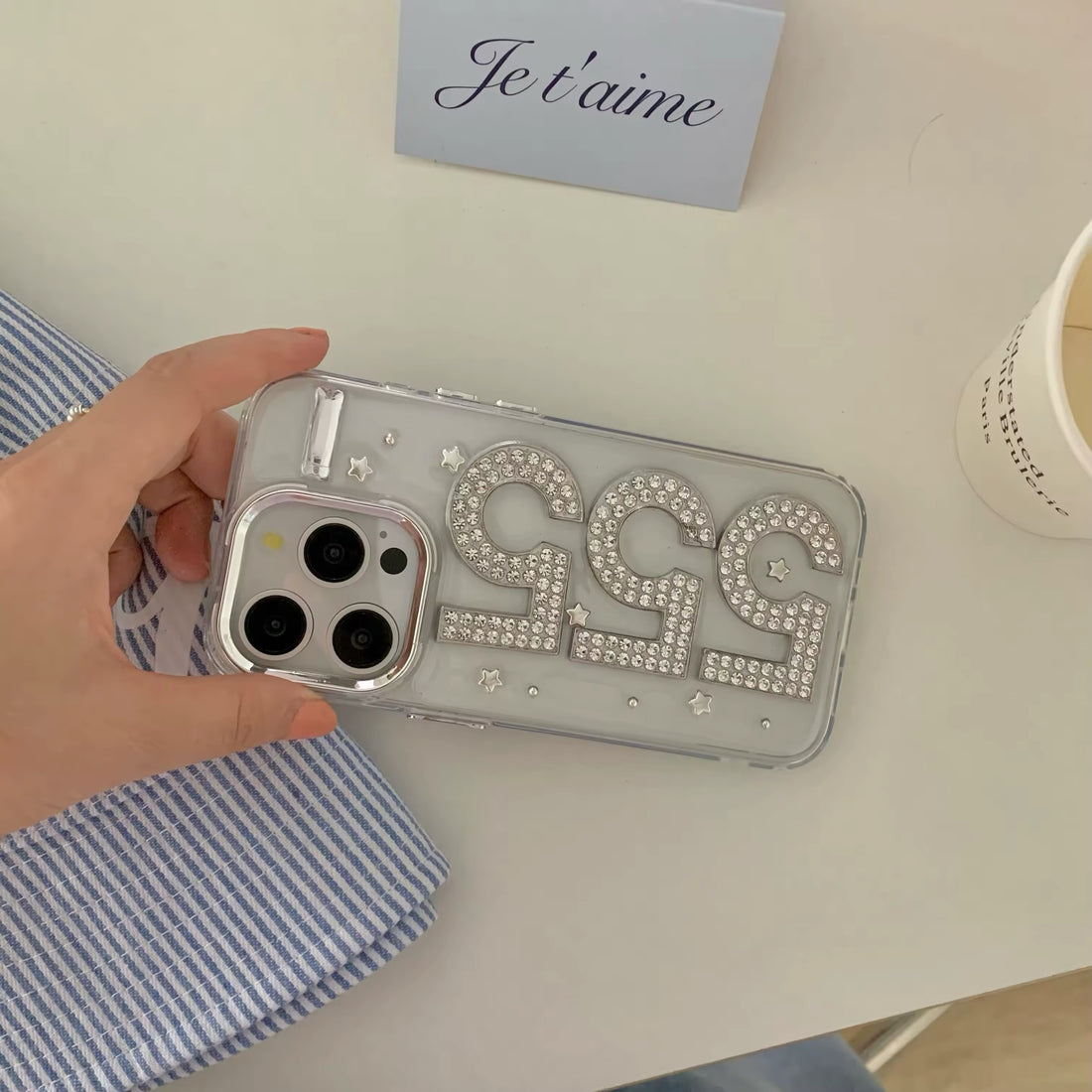 Soft clear phone case with glittering sequins and a shockproof design