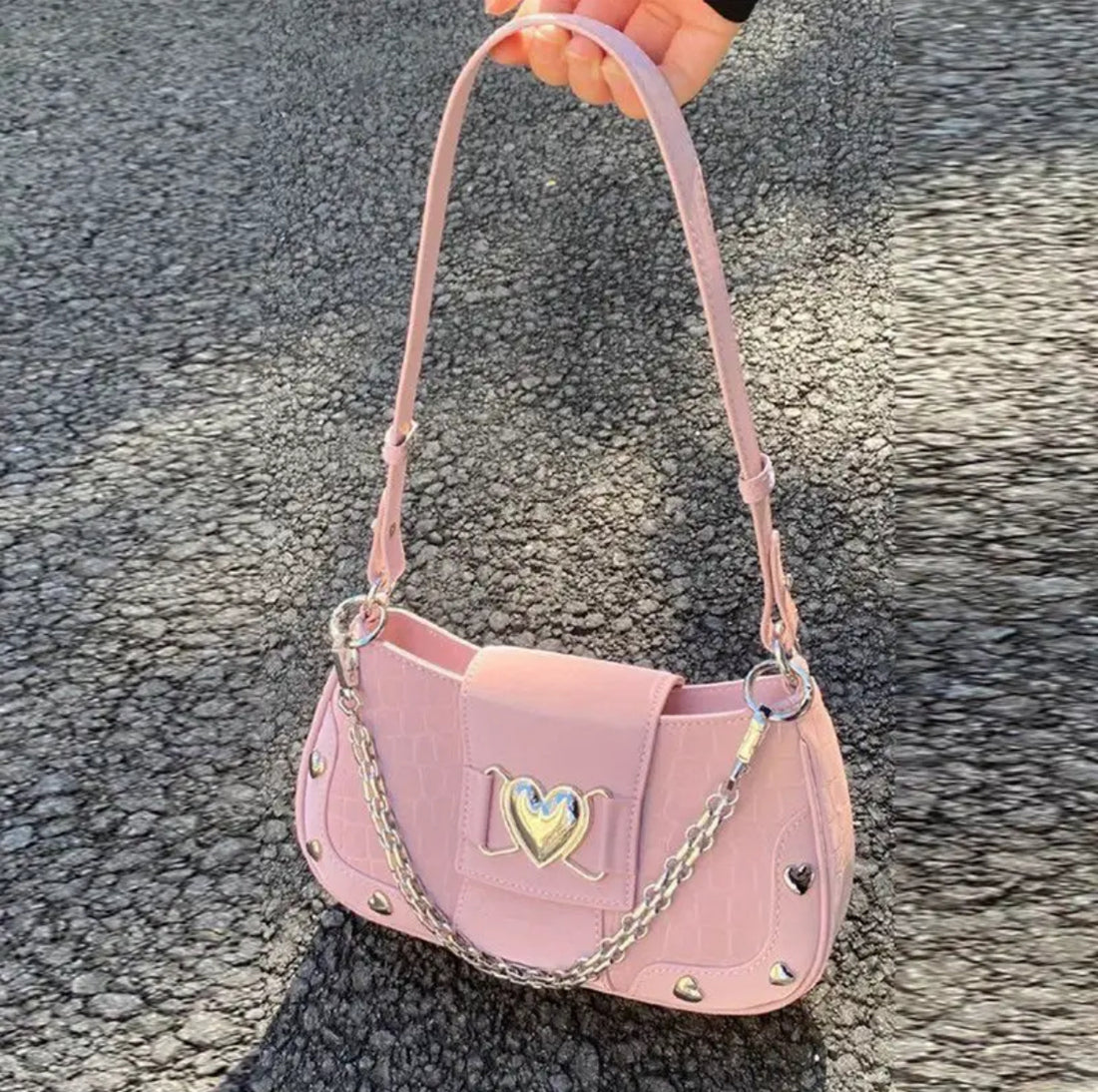 Soft girl aesthetic mini purse with metal strap and zipper