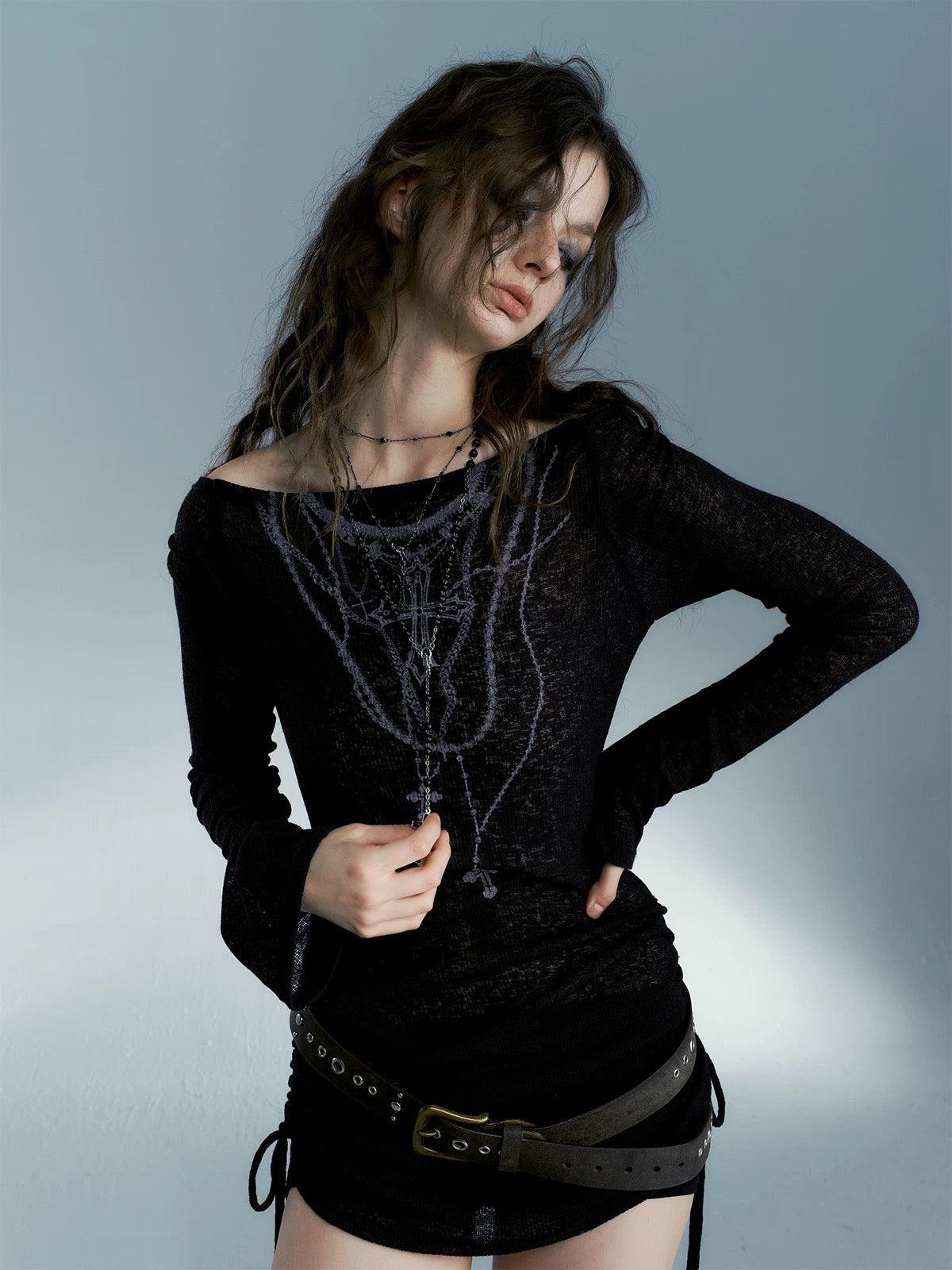 E-girl and techwear inspired women’s top in grunge black
