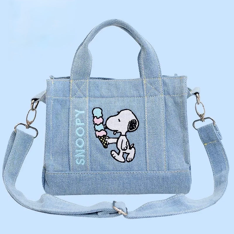 Large capacity cartoon shoulder bag for school