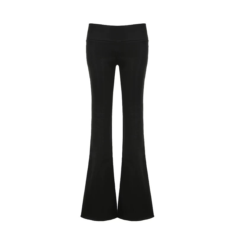 Athleisure-inspired Pilates Girl sweatpants, Y2K low-waist bootcut joggers, stylish sporty fashion for casual lounging, gym, or jogging sessions
