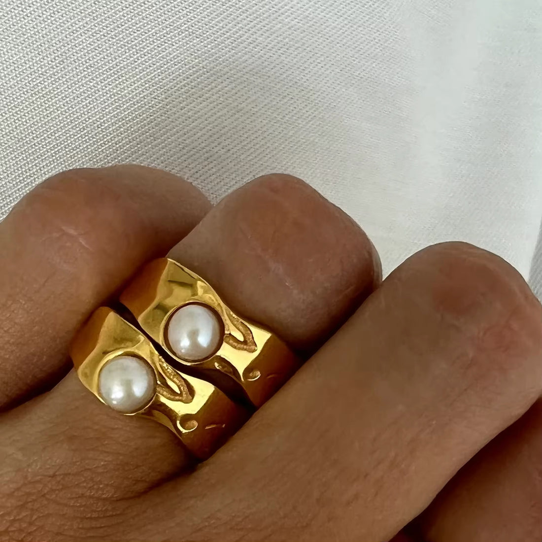 French Pearl Ring with 18K gold-plated stainless steel