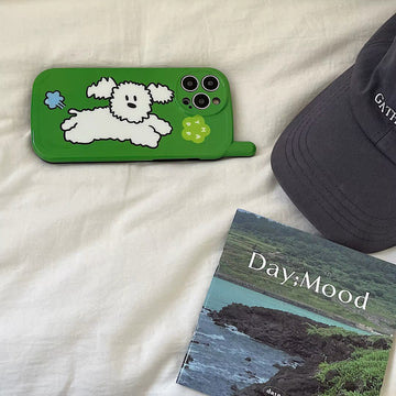 Green puppy iPhone cover with anti-scratch texture