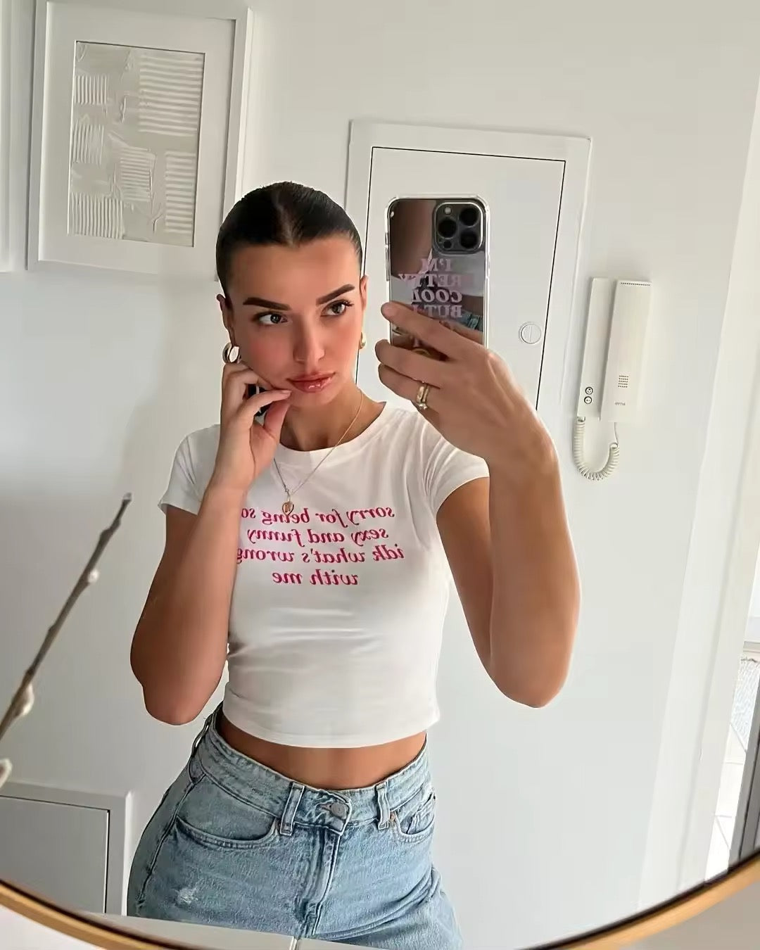 Coquette style summer crop top with short sleeves and bold print