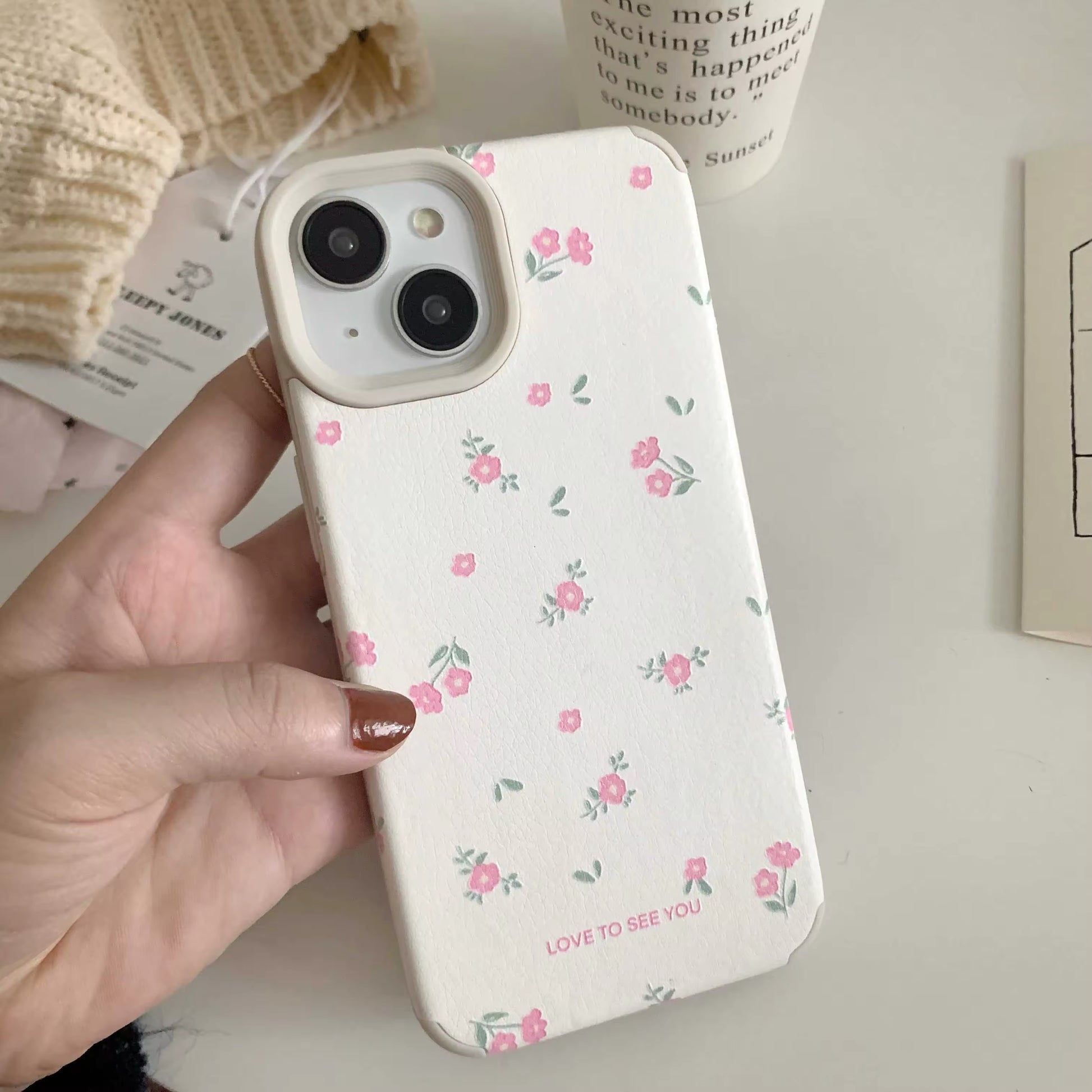 Lightweight floral leather phone case for everyday use