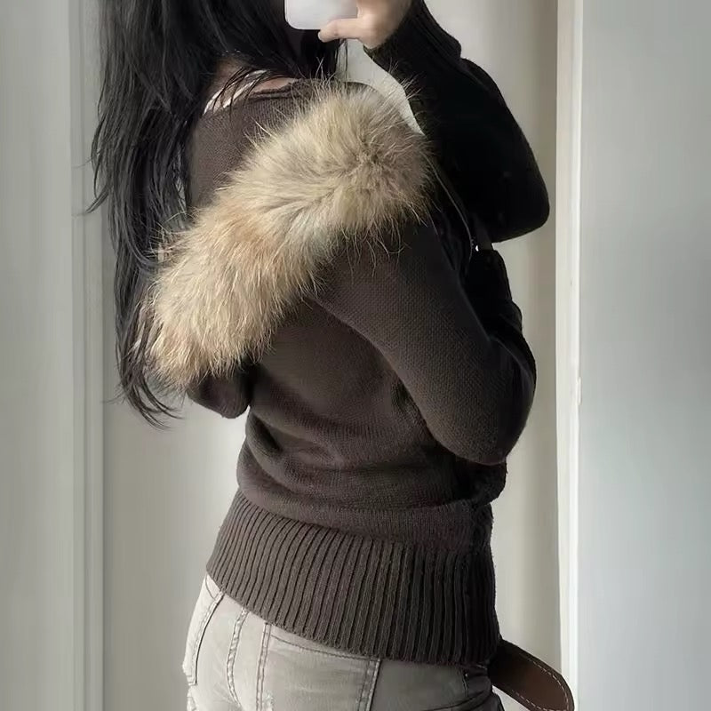 Zip-up grunge cardigan with faux fur trim