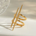 Chic open-end gold ring for a stylish modern look