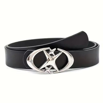 Oval buckle belt styled with Y2K jeans for an edgy streetwear vibe