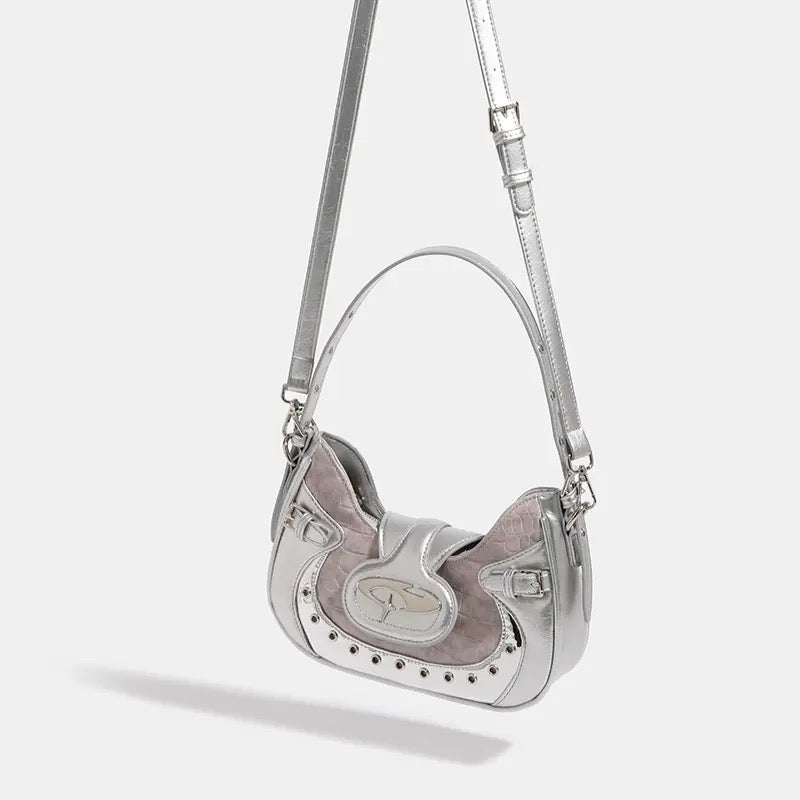 Edgy crescent-shaped Y2K bag in crocodile-textured PU leather, perfect for goth, grunge, and e-girl streetwear looks