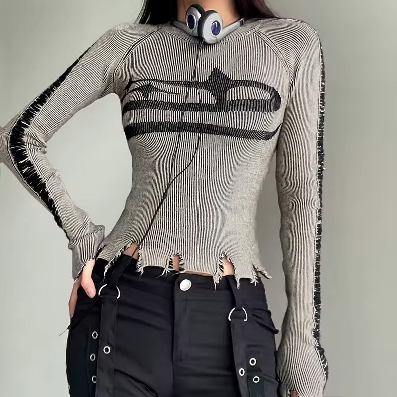 Oversized grunge pullover with ripped edges