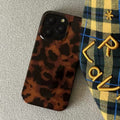 Stylish retro phone case with tortoiseshell and leopard design