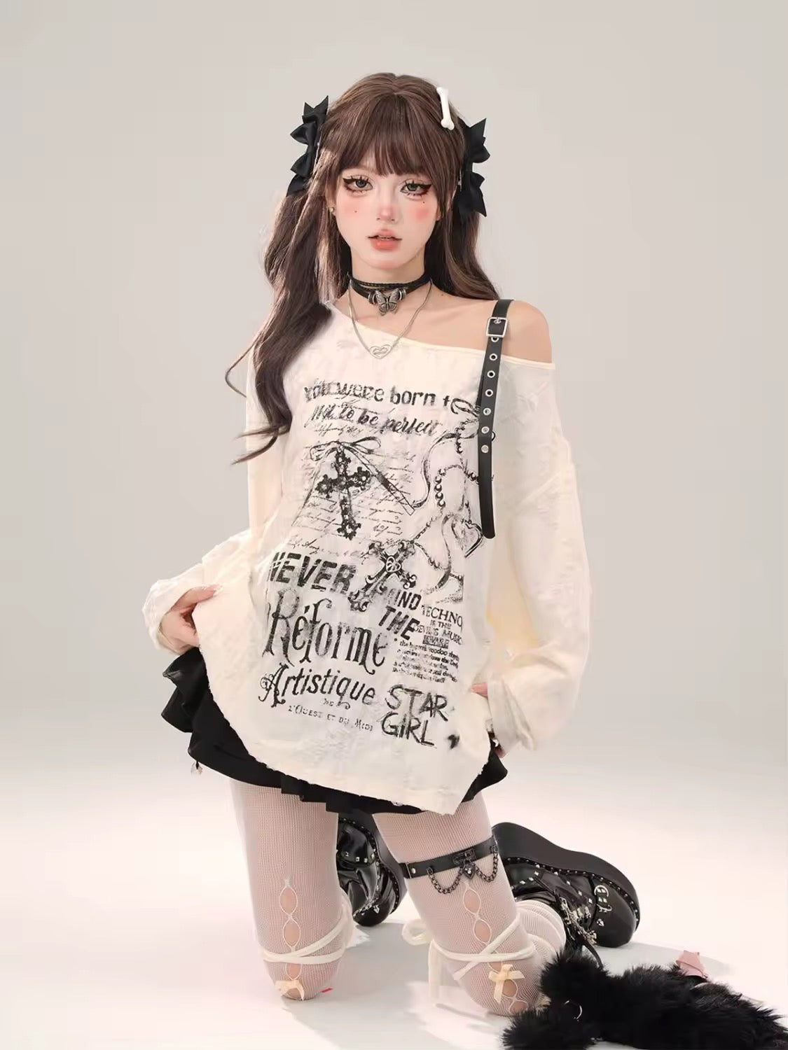 harajuku long sleeve top with hollow out shoulder
