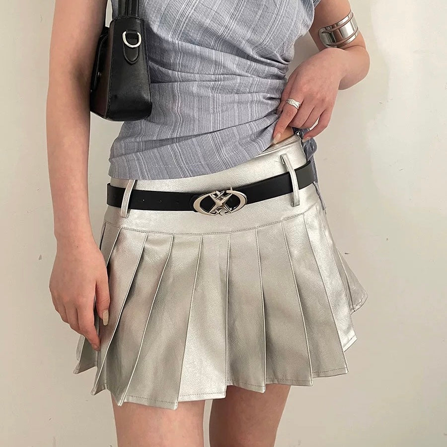 Y2K black belt with oval metal buckle in punk gothic style for men and women