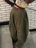 Y2K vintage baggy jeans with wide leg and high waist